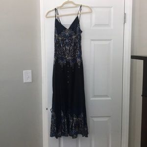 Beautiful free people maxi dress. Size XS